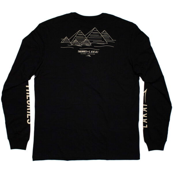 Camiseta LAKAI x Theories Pyramid Black Tee Manga Longa