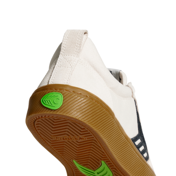 Tênis CARIUMA Catiba Pro Low Off-White Vintage Gum/Black